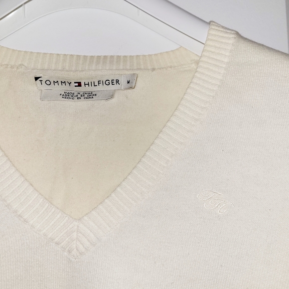 2/$20 Tommy Hilfiger V-Neck sweater white - Picture 2 of 4